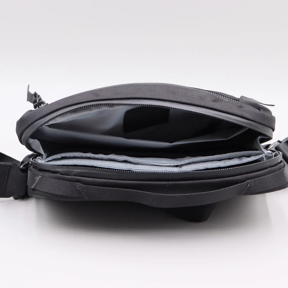 Magnetic Bag Company Black Magnetic Fanny Bag Gym Phone EDC Zipper